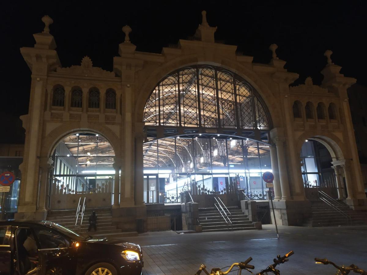 Junto A La Basilica Del Pilar Appartamento *