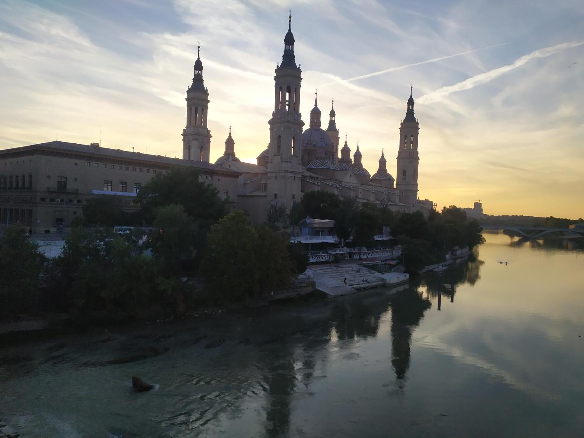 Apartment Junto A La Basilica Del Pilar